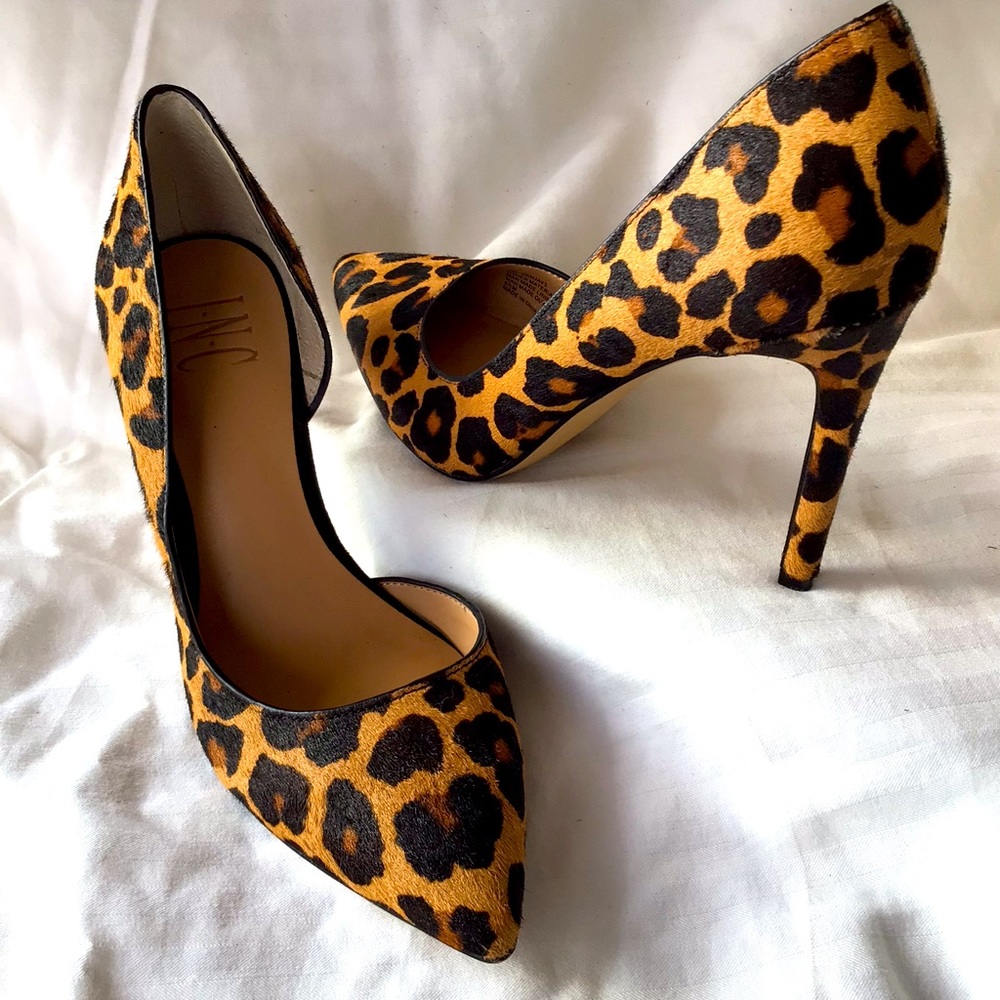 FINAL DISCOUNT- 1 hr today only - from 2:00 pm to 3:00 pm. New - Size 9